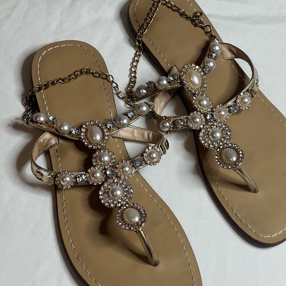 Elegant Pearl-Embellished Sandals